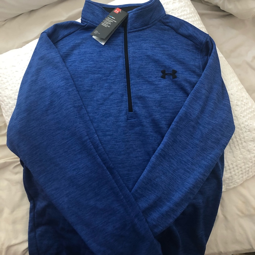 Men’s Under Armor pullover